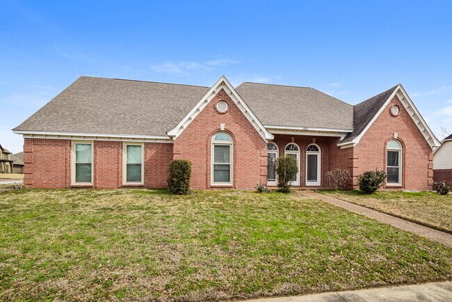 Building Photo - 1806 Lichfield Ct