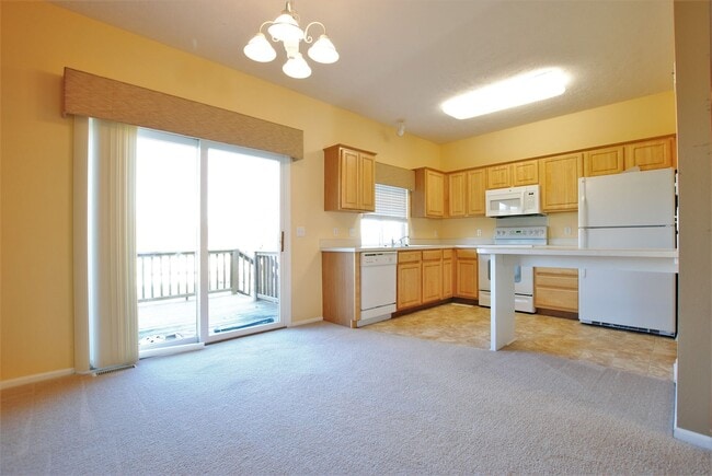 Building Photo - 3 bedroom / 2 Bath in Millard!