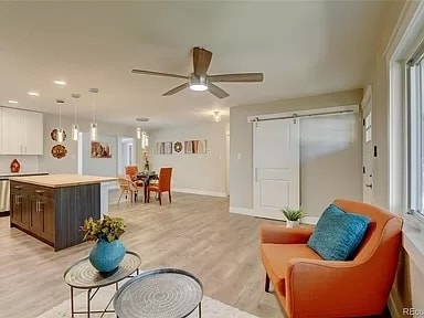 Building Photo - 39 Otowi Dr