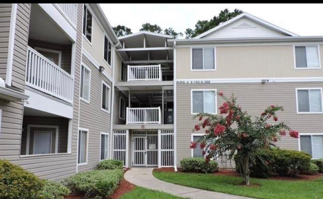 Primary Photo - 4000 SW 23rd St