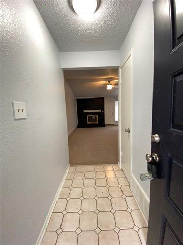 Building Photo - 5504 Pineridge Dr