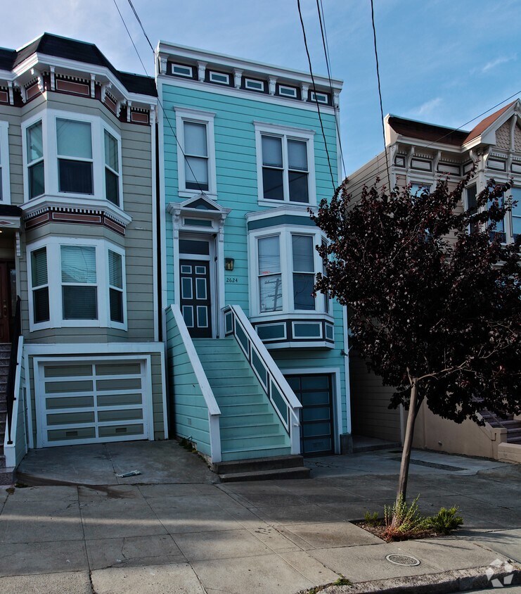Primary Photo - 2624 Sutter Sq