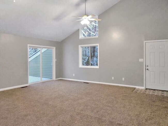 Foto del edificio - 20988 Camp Cosoma Rd