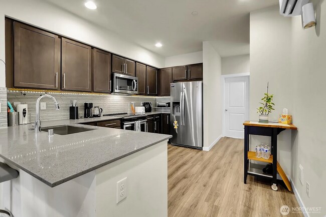 Foto del edificio - 4206 204th St SW