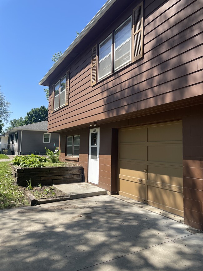 Foto del edificio - 324 N Ellen St