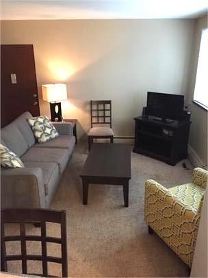 Foto principal - 902 Luther Pl