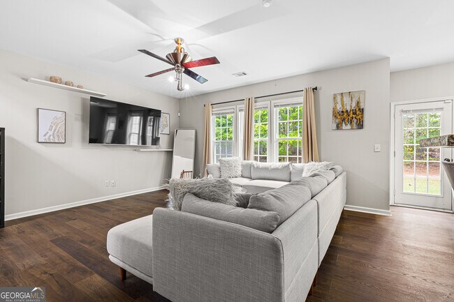 Foto del edificio - 3251 Saville St SW