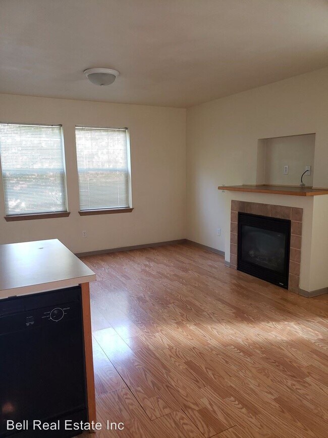 Foto del edificio - 964-966 E 18th Ave