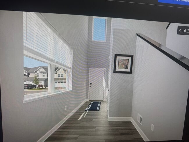 Building Photo - 10680 Wiles Way
