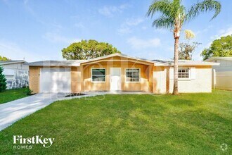 Building Photo - 2912 Puma Dr