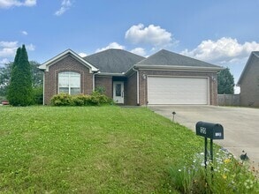 Building Photo - 120 Windsor Dr