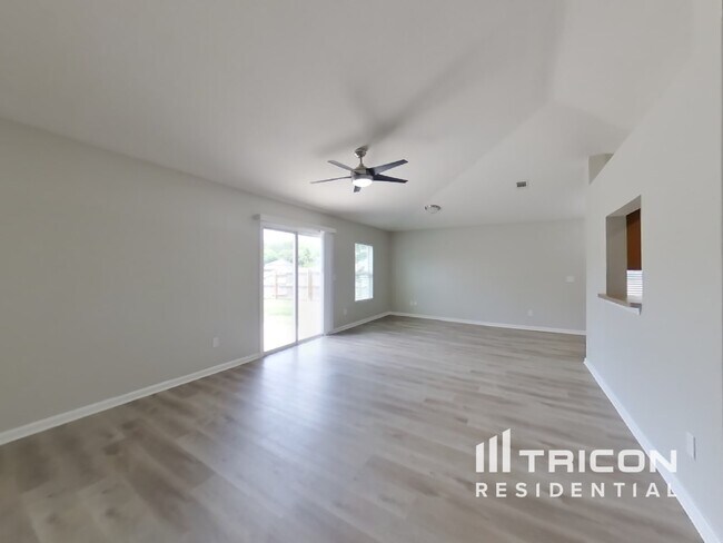 Building Photo - 12360 Anarania Drive Jacksonville FL
