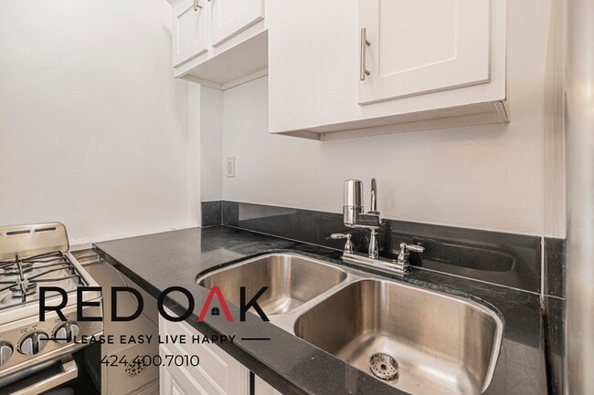 Foto del edificio - 535 S Gramercy Pl