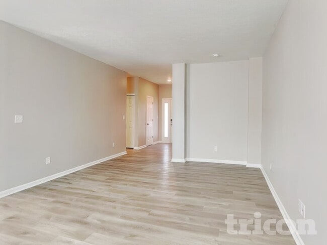 Building Photo - 1229 S Aberdeen Dr