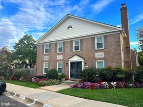 Building Photo - 4054 Norbeck Square Dr