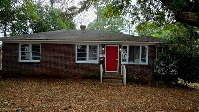 Building Photo - 130 Duke Ave