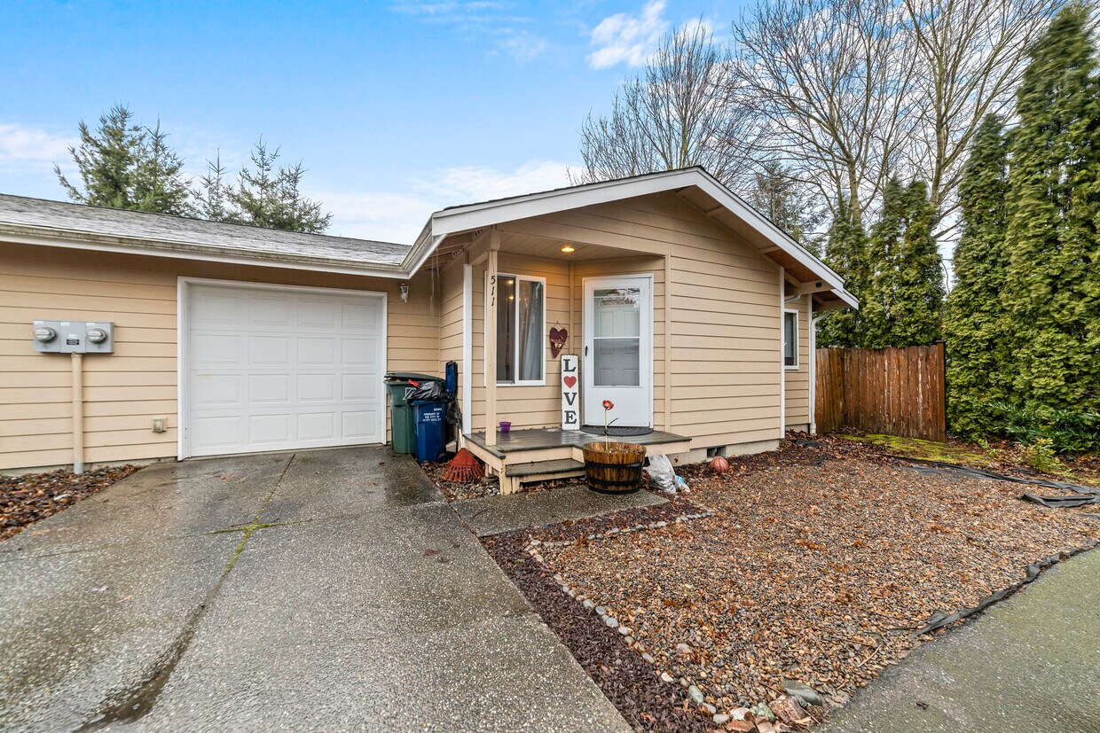 511 Marshall St, Sedro Woolley, WA 98284 Townhome Rentals in Sedro