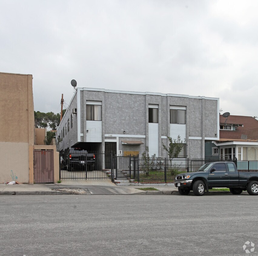 Foto del edificio - 246 N Carondelet St