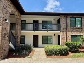 Building Photo - 1515 Huntington Ln