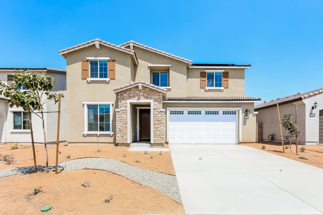 Foto principal - 27200 Goldstone Dr