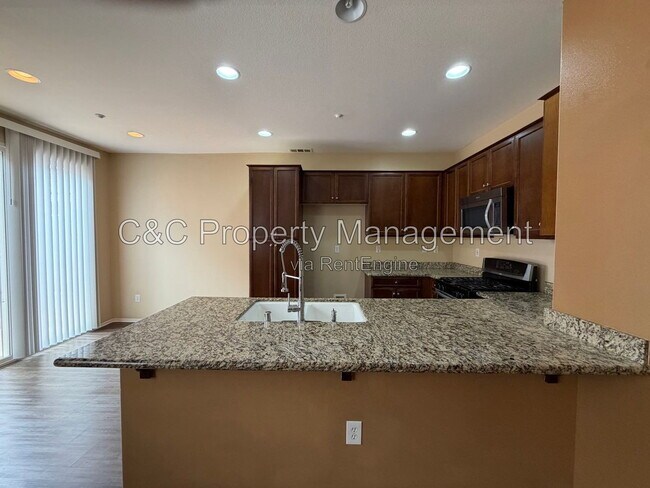 Foto del edificio - 35833 Ellison Ln