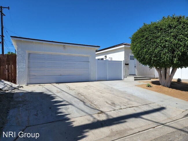Building Photo - 4 br, 2 bath House - 12221 Emrys Ave.