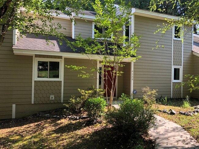 Photo - 4328 Pin Oak Dr House