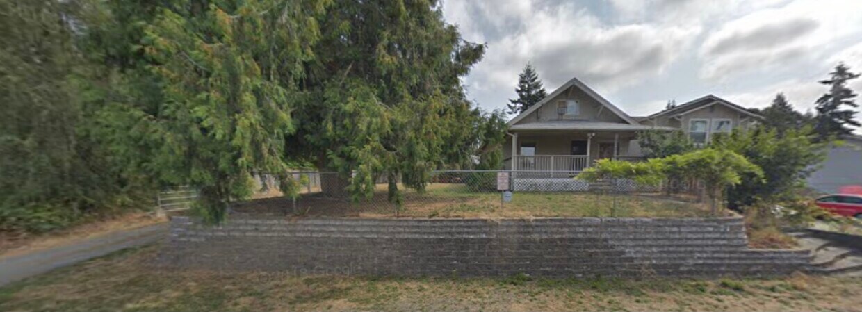 Primary Photo - 10601 Broadway Ave S