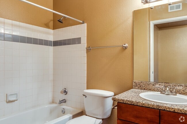 2 BR, 2 BA (Classic) - 961 SF - Solevita Apartment Homes