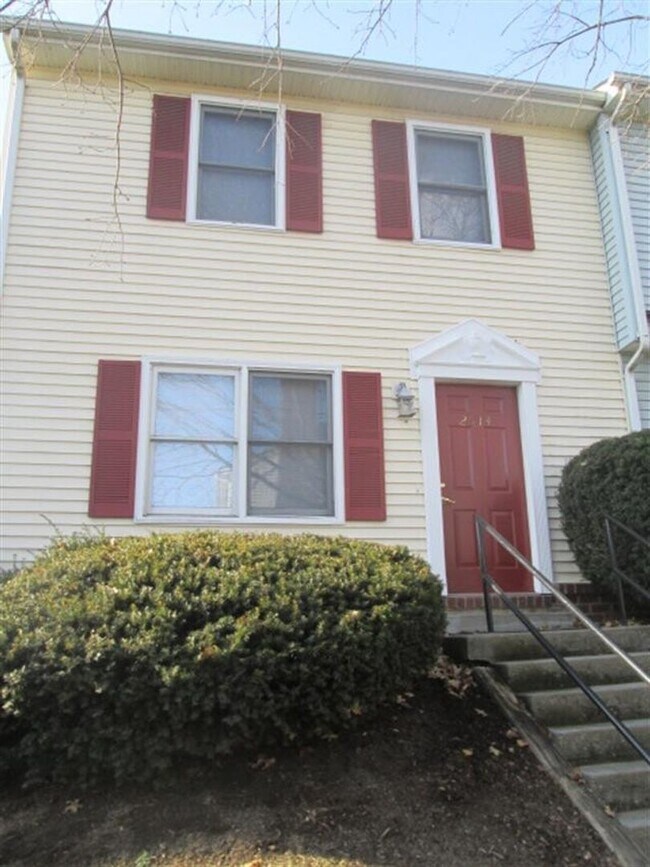 Building Photo - 2512 Ridge Rd