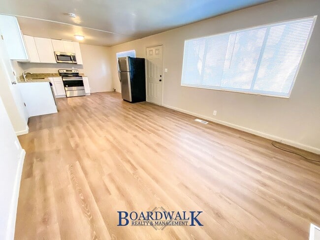 Photo - 253 E Crestone Ave Apartment