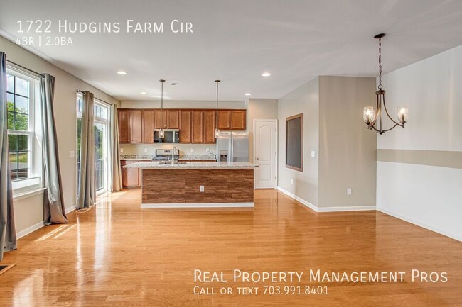 Foto del edificio - 1722 Hudgins Farm Cir