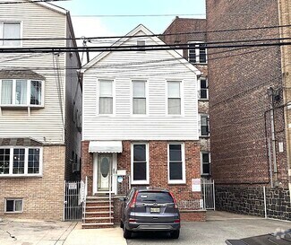 Building Photo - 284 Magnolia Ave