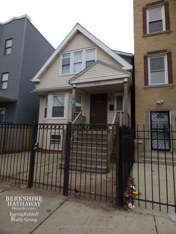 Primary Photo - 2110 N Central Park Ave