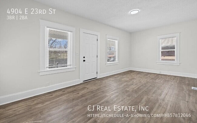 Building Photo - 4904 E 23rd St