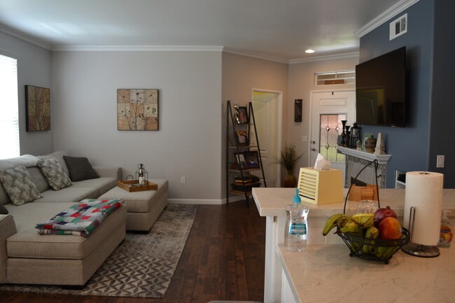 Foto del edificio - Elisa Ln