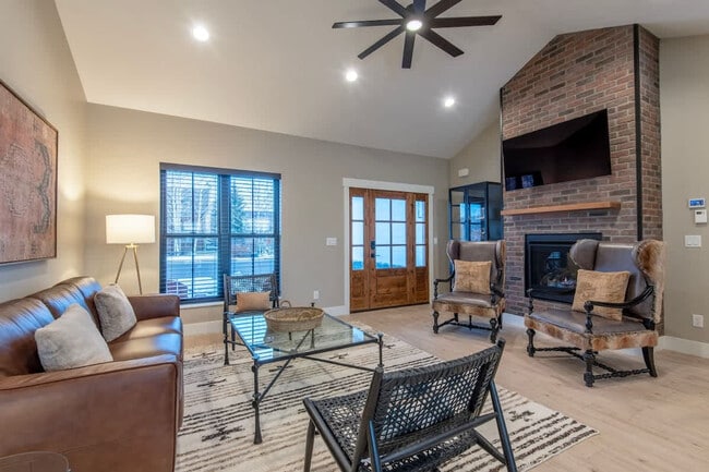 Building Photo - 444 Cowboy Trail