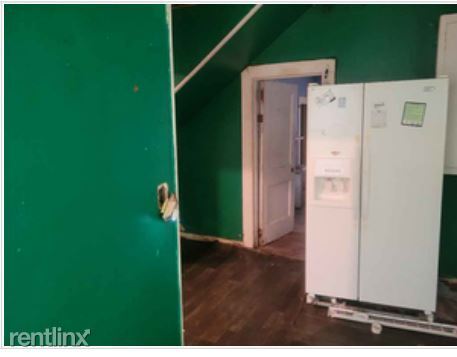 Foto del edificio - 2 br, 1 bath House - 1155 Sutton Avenue