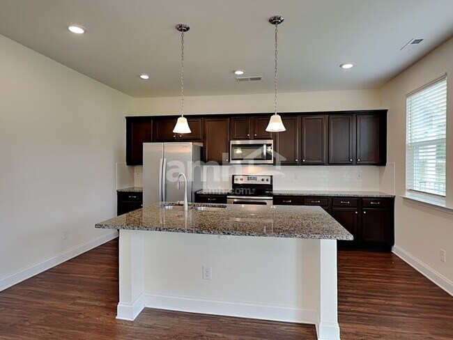 Foto del edificio - 156 Havenbrook Dr