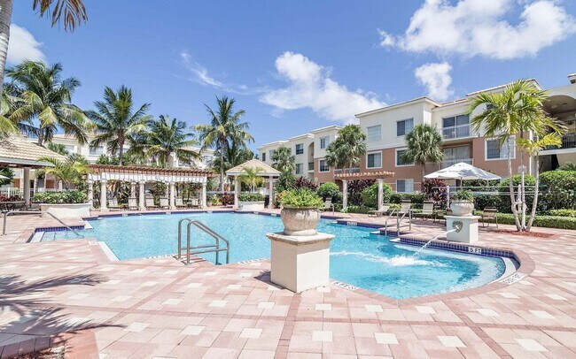 Foto del edificio - 9212 Myrtlewood Cir W