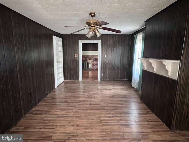 Foto del edificio - 12759 Main St