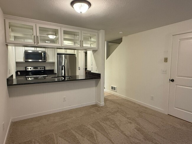Foto del edificio - 2Bd/2.5Ba Kirkland Condo