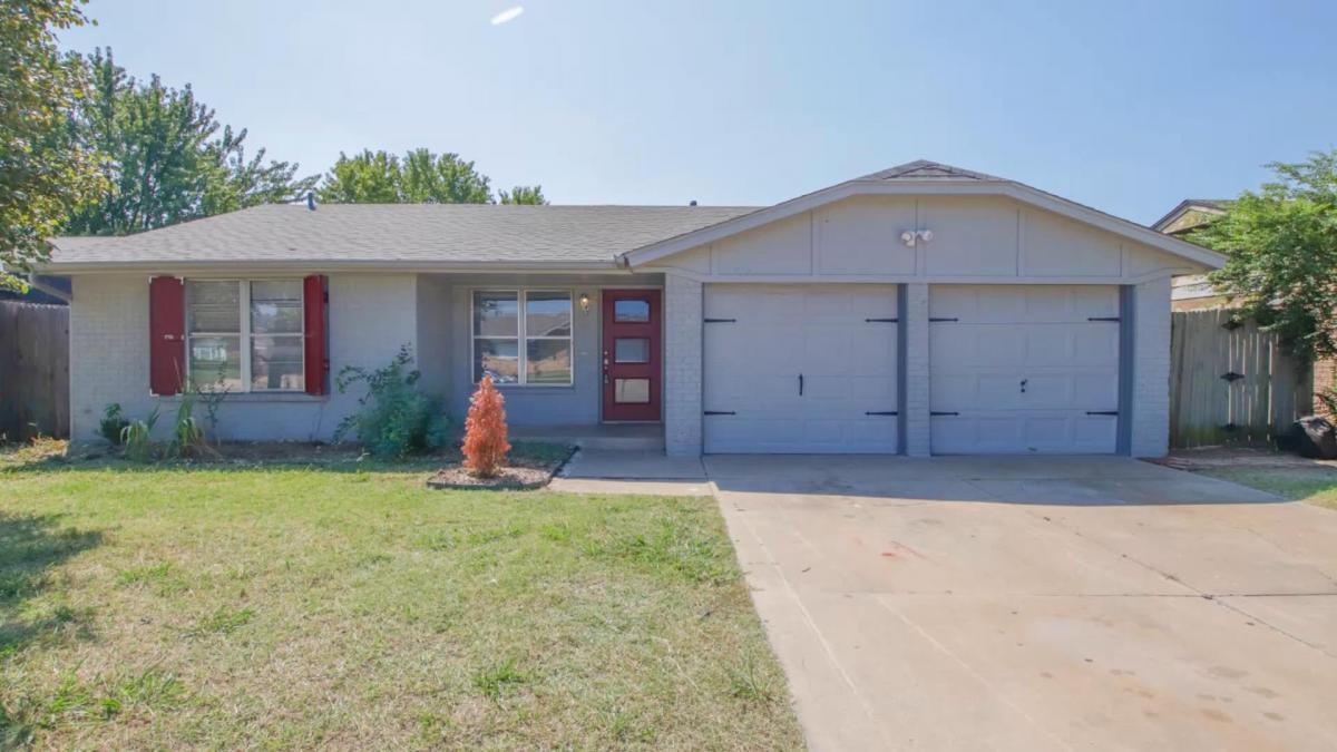 Foto del edificio - 3216 SW 82nd St