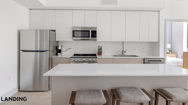 Foto del edificio - 1155 NE 126th St