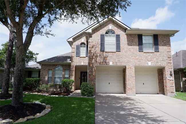 Building Photo - 2610 Parkbriar Ln