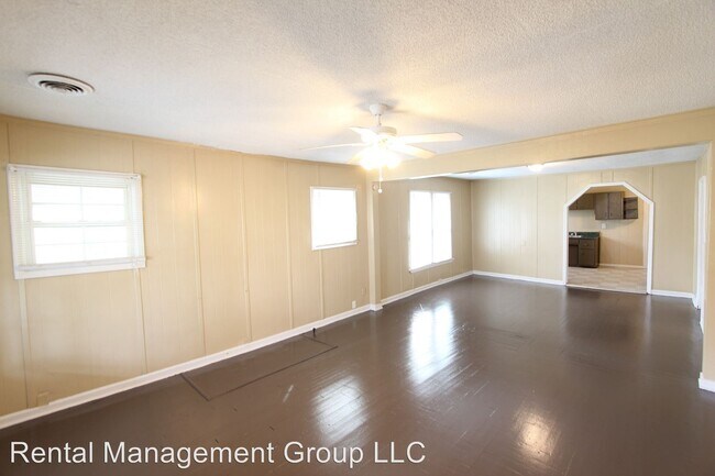 Building Photo - 3 br, 1 bath House - 306 83rd Street South