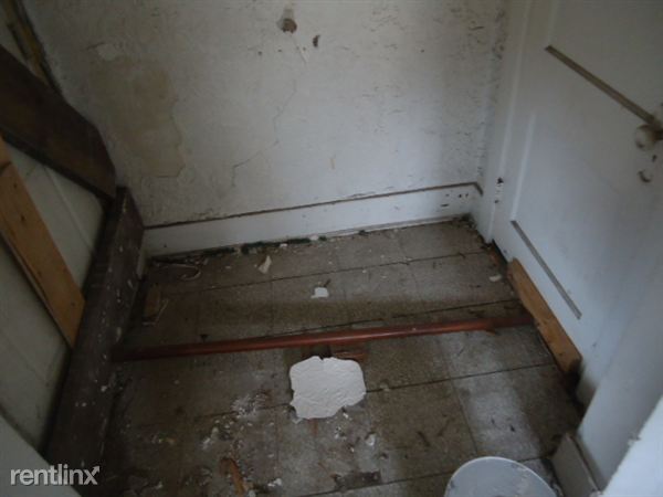 2622 Carson St Detroit Mi 48209 Condo For Rent In Building Photo 2622 Carson St