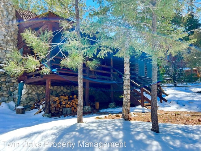 Building Photo - 2 br, 1 bath House - 1421 Zermatt Dr