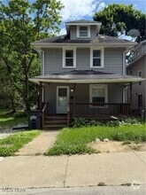 Building Photo - 1022 Fairbanks Pl