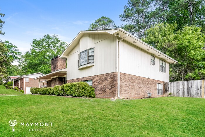 Foto del edificio - Large Home in Bessemer, AL!